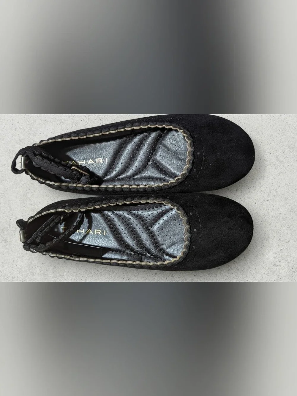 Tahari Black Suede Ballet Flats – Brand New